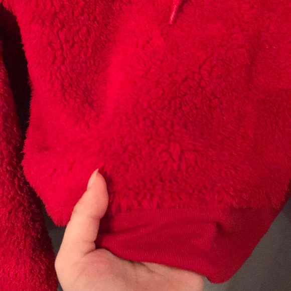 Sweater - Picture 2 of 6